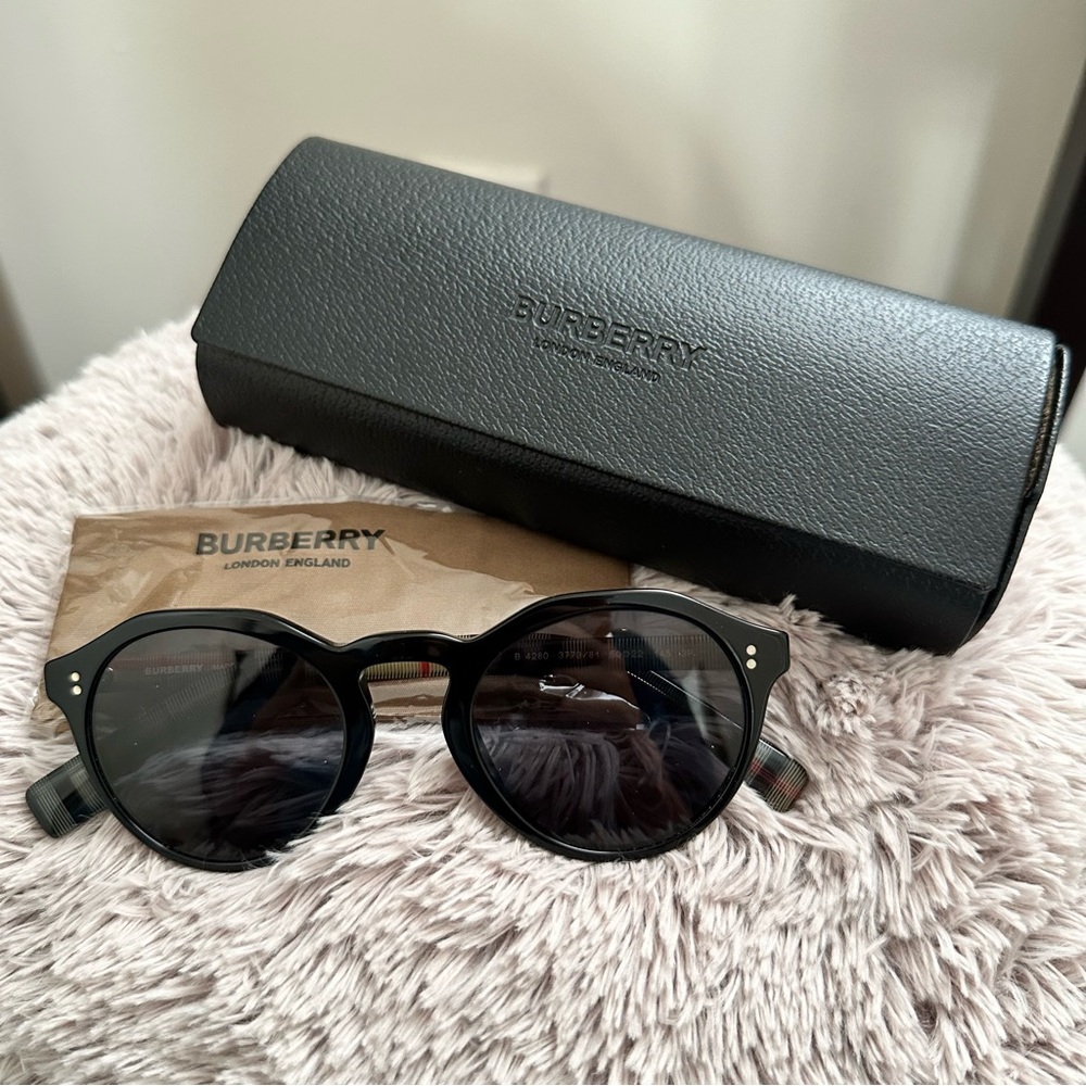 Burberry Round Sunglasses